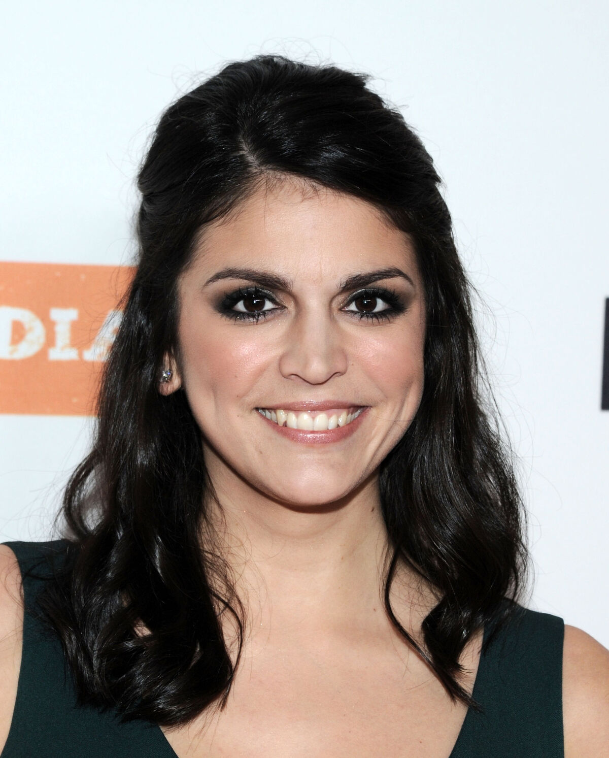 Cecily Strong Is Still a Saturday Night Live Cast Member