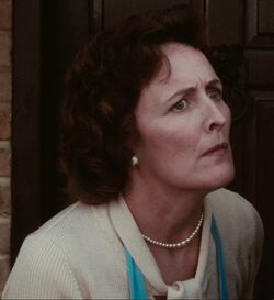Fiona Shaw Film And Television Wikia Fandom Fiona Shaw Film And Television Wikia Fandom