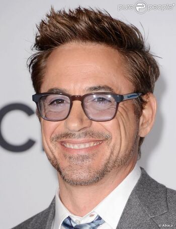 1024405-robert-downey-jr-in-the-press-room-620x0-2-1-