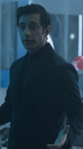 Riz-ahmed-as-carlton-drake-in-venom-movie-cs-2160x3840