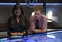 Skye-and-Fitz-skye-agents-of-shield-37913725-500-333