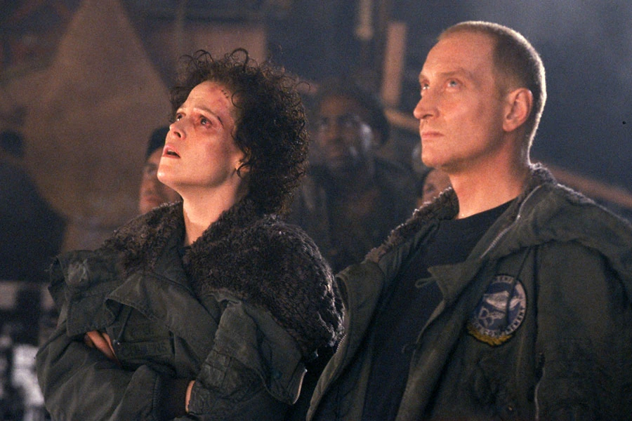 фигурки neca alien 3 dog alien 51597. чужой 3 фильм 1992 сигурни уивер. чужой 3 режиссерская версия. чужой 3 1992 дэвид финчер.