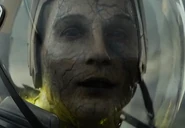 Dying Holloway.jpg (380 KB) Holloway saying goodbye to Shaw.