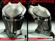 1079.gif (244 KB) Sideshow collectibles replica of the Falconer's bio-helmet.