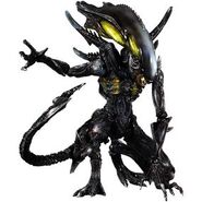 110.jpg.square-true.jpg (15 KB) Square Enix's Play Arts Kai figure of the Spitter.