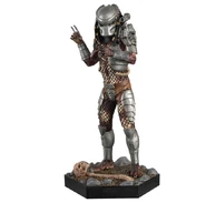 Issue 20.jpg (58 KB) Issue 20 figurine of the masked Jungle Hunter.