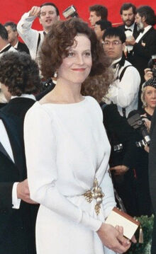 Sigourney Weaver 1989 Academy Awards