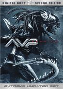 2 disc Special Edition with extra features and additional commentary regarding the Predalien.