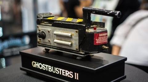 Prop Store at Comic-Con Aliens Motion Tracker & Ghostbusters Trap