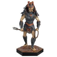 Issue 38 figurine of the Killer Yautja clan leader.