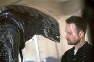 David Fincher with Tom Woodruff, Jr. in the Alien costume.