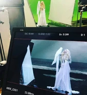 Avril Lavigne 2018 lead single bts (10).jpg (71 KB)