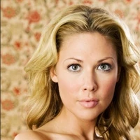 Desi Lydic Awkward Wiki Fandom Její úplně první role se datuje k roku 2001, kdy se mihla ve filmu. desi lydic awkward wiki fandom
