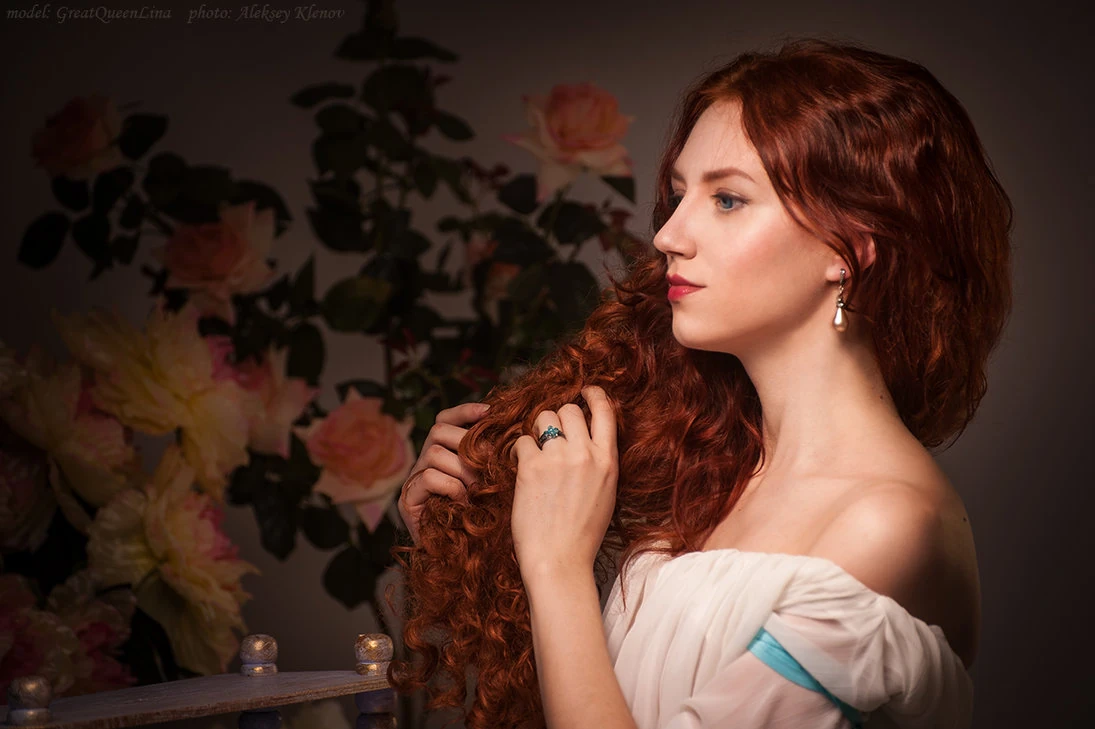 Alissa white gluz simone simons tarja turunen. Lady alissa. Dj layla feat. Диджей лайла и алиса. Lady alissa.