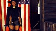 Azealia Banks Behind The Scenes On Her "Liquorice" Video