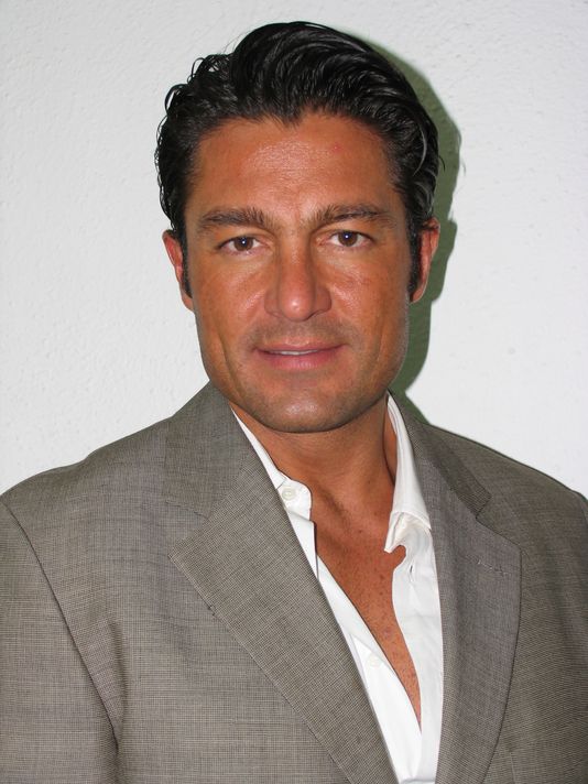 Fernando Colunga - Wikipedia