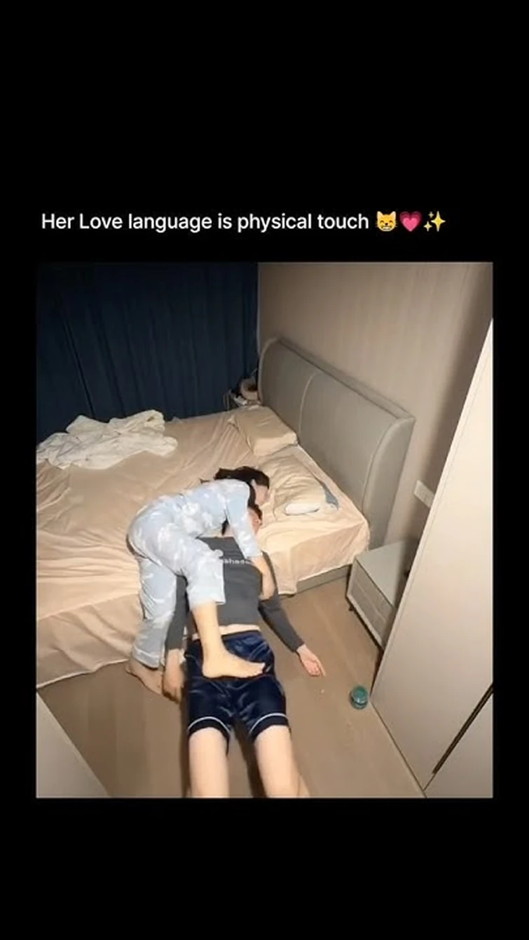 her Love language is...🤌🏻🤭💕