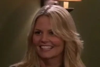 Zoey Pierson | How I Met Your Mother Wiki | Fandom