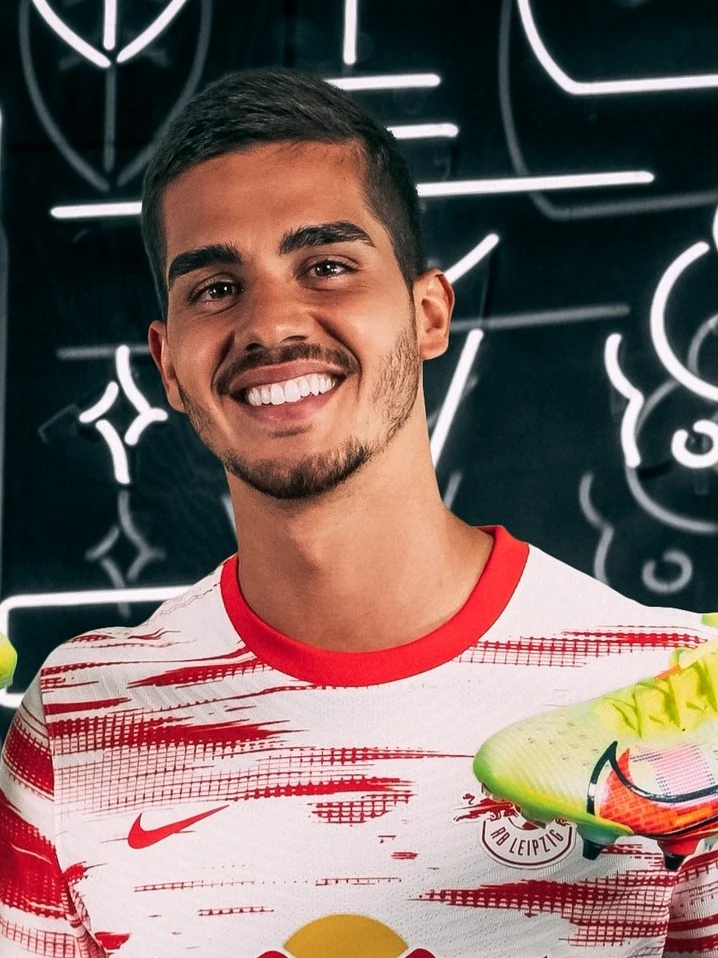 André Silva55