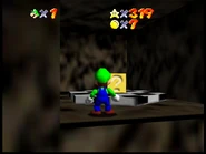 Hmcb1.png (162 KB) The item box containing a star at the end of the "Deadly Maze."