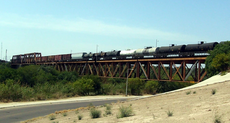 I decided to try and find and accurate railroad irl which could match ...