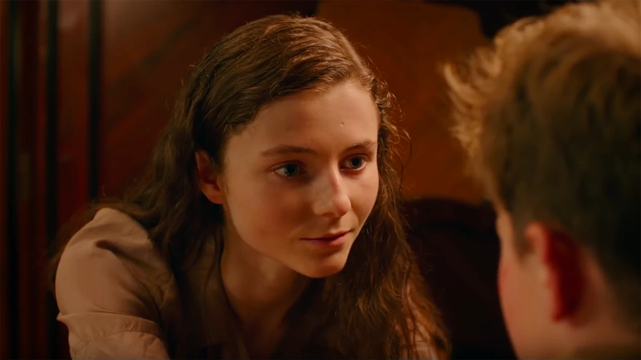 ‘Jojo Rabbit’ Star Thomasin McKenzie on Using Comedy to Reflect a Serious Topic Fandom