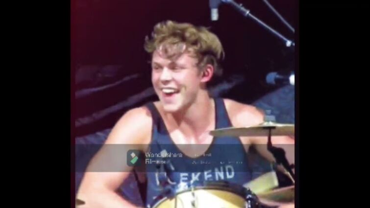 Ashton Irwin Drumming- Kiwi Edit