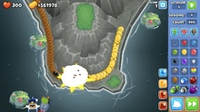 SubCommanderSupportBall2.png (2.4 MB) Ballistic + Sub Commander buff attacking lots of Ceramics, spawning Thermal Bloons (12 damage on Ceramics) as well as Yellows (2 damage on Whites)