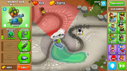 Advanced Intel cannot target the Lead Bloon, but the Glue Gunner in range of the intel does