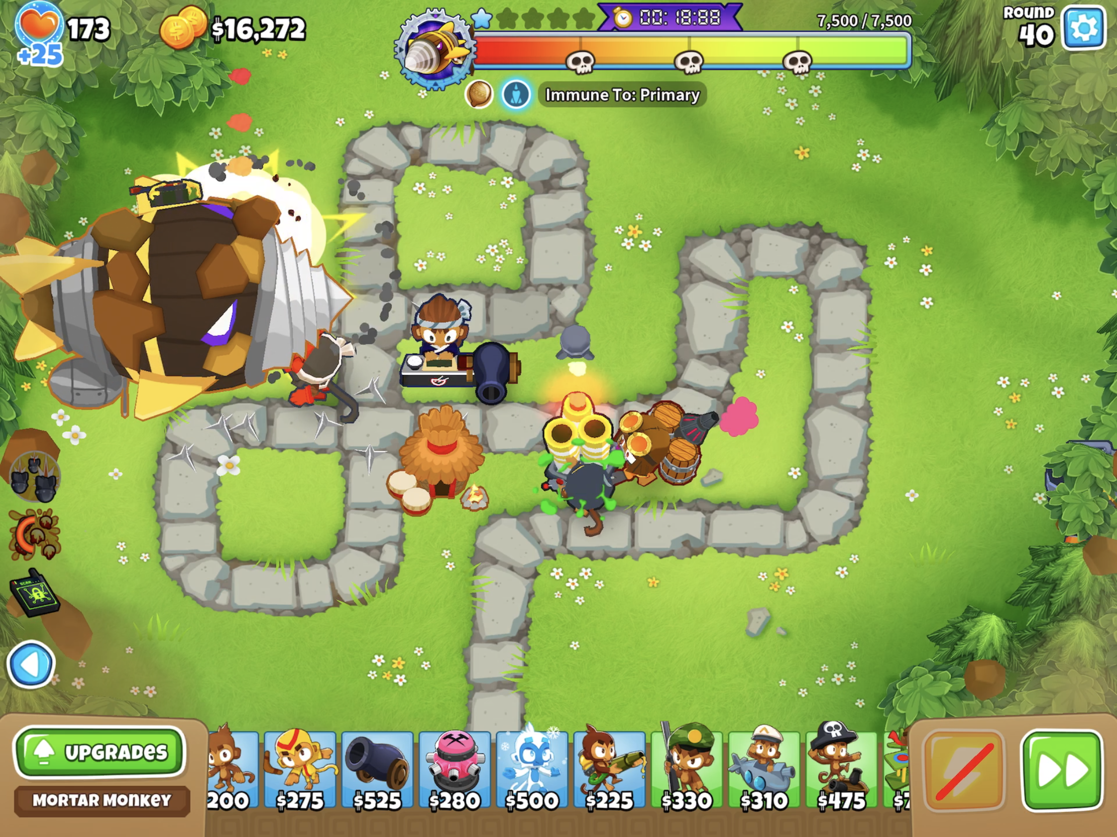 Strongest marketplace user vs weakest monkey bank user : r/btd6