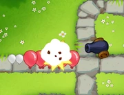 Bomb Shooter popping White Bloons