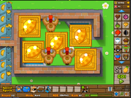 Temple of the monkey god's eyes flash if they destroyed the last bloons at the end of the round.