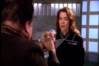 Figurine Babylon 5 – Susan Ivanova (Tenue Noire) – Exclusive Premiere – Neuf