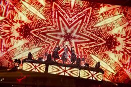 ミュージシャン BABYL  ARISES- BEYOND  THE  MOON - BABYMETAL ARISES - BEYOND THE MOON - LEGEND - M