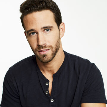 Trevor Holmes Bachelor Nation Wiki Fandom