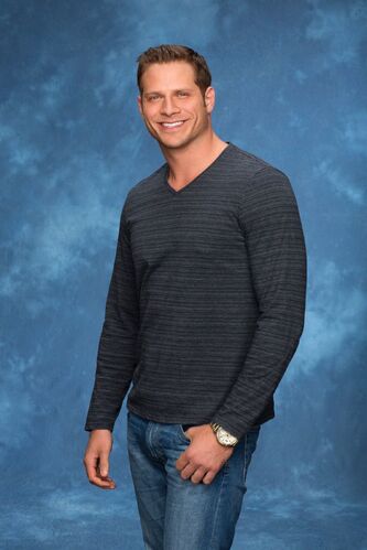 Ryan M (Bachelorette 11)