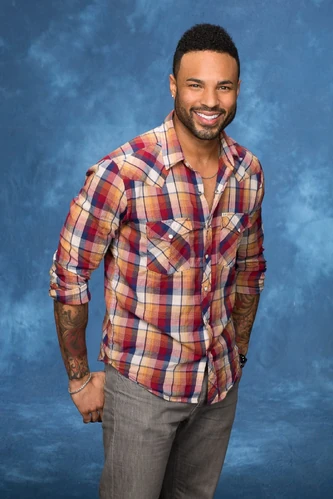 Jonathan Holloway | Bachelor Nation Wiki | Fandom