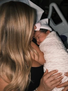 Livvy Rowe Luyendyk.