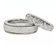 Gerry Turner and Theresa Nist's wedding bands on The Golden Wedding.