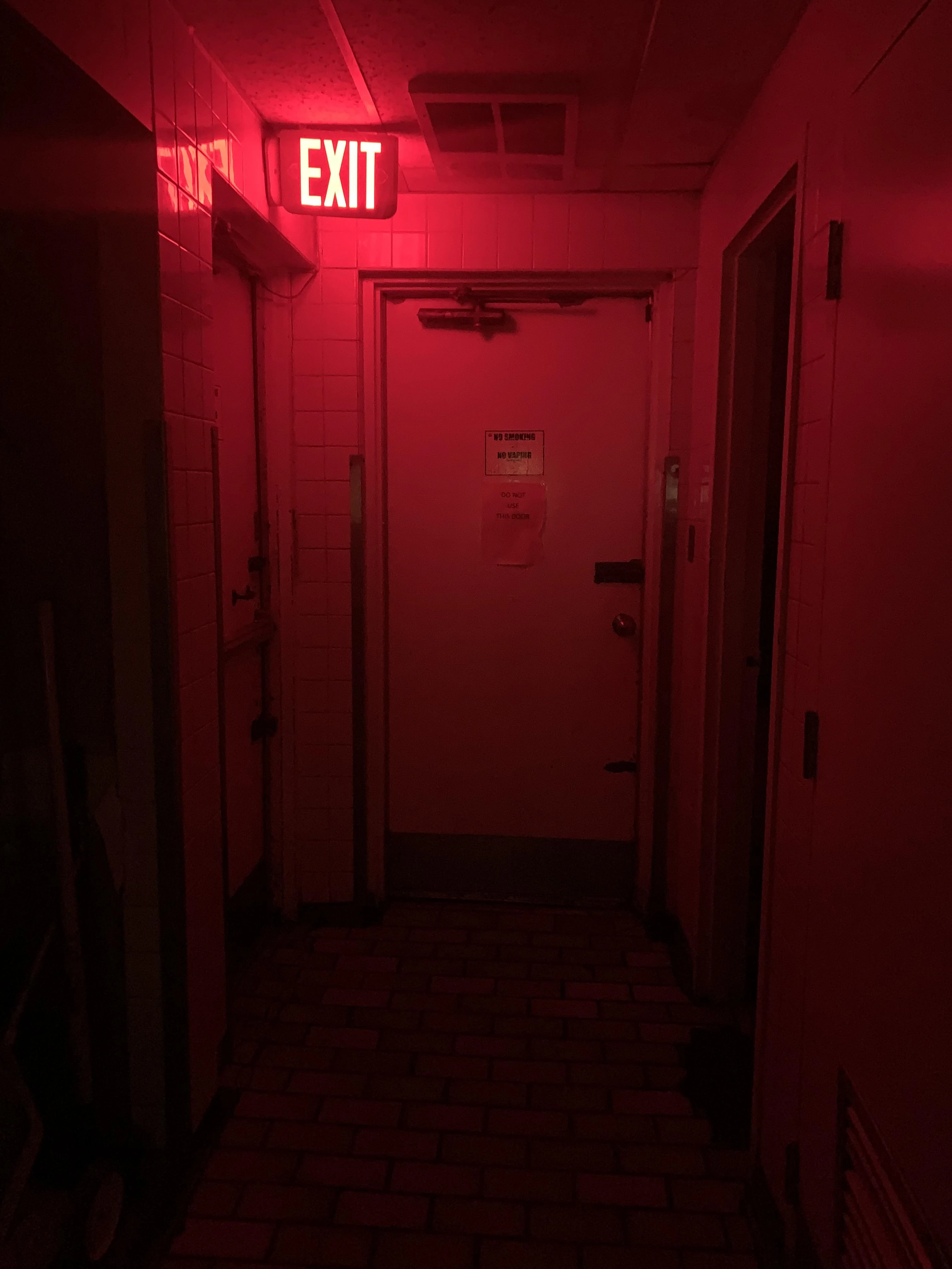 I'm lost in the backrooms level 0, and the lights are flickering like the  red room in twin peaks. Any ideas on how to get out? Some strangers noises  are being heard. 