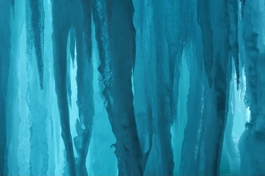Giant Ice Cave