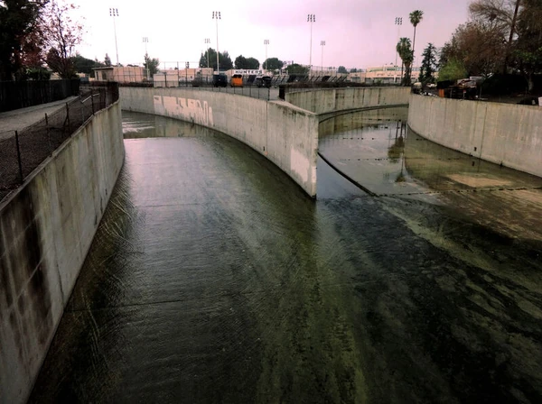 LA river