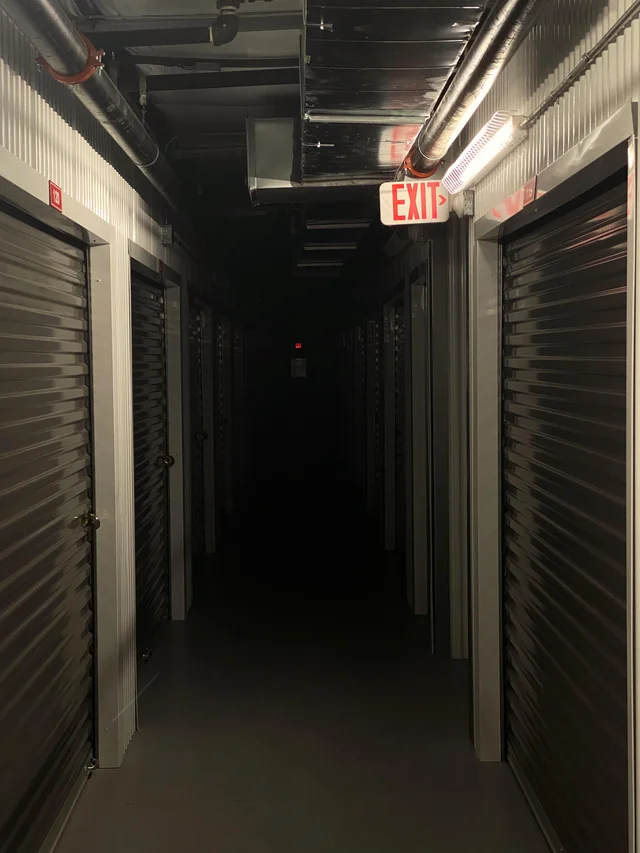 Welcome to Sub Level 20.5, a new level that hasn't be discovered. I think I  should call it, The Storage Unit's. (This is for the Backrooms wiki) : r/ backrooms