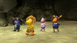 Un equipo súper fabuloso infobox