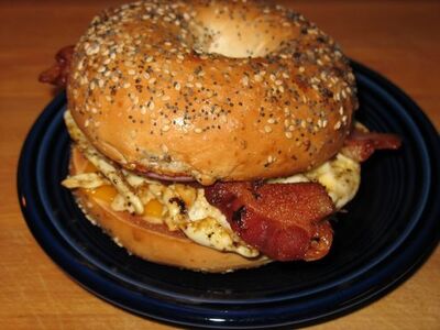 bacon egg and cheese bagel