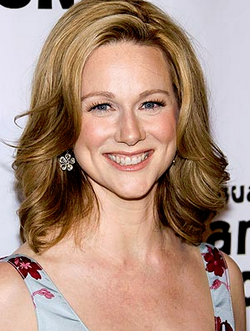 Actress laura linney photos