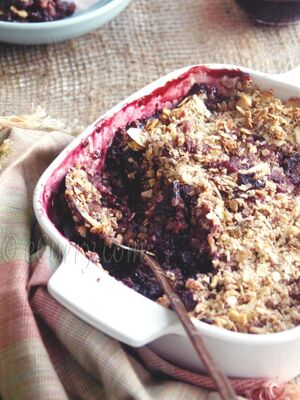 Berry-Nut-Crisp-2-768x1024