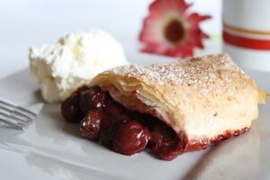 Sour cherry strudel