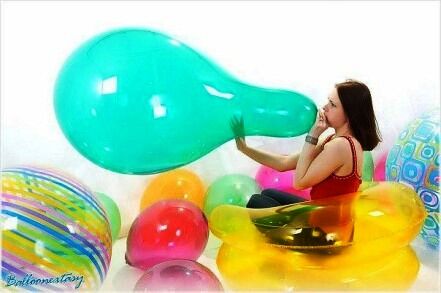 Where can i get balloons inflated shop near me