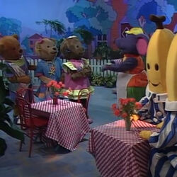 Bananas in deals pyjamas b3